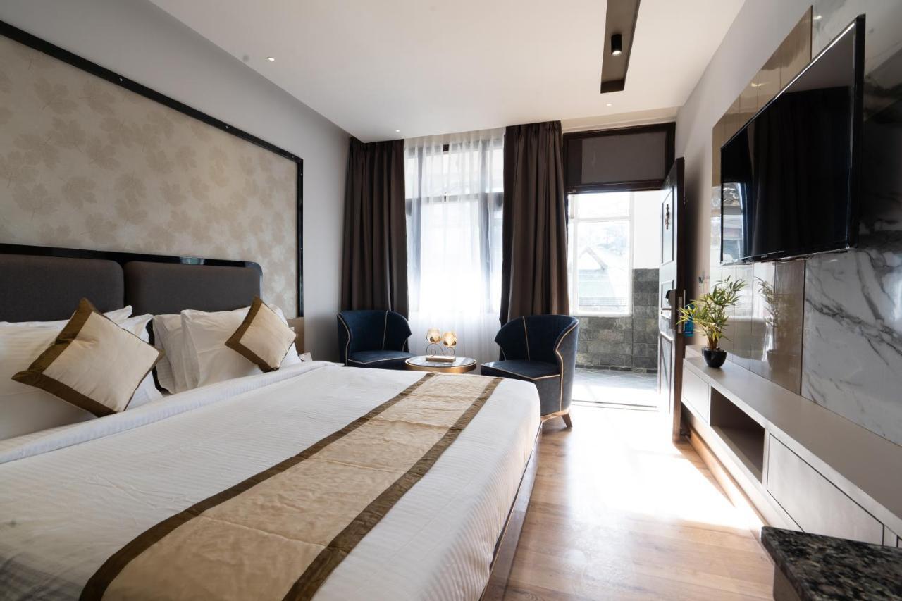 The Legacy Hotel Shimla Exterior photo